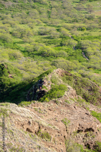 Views from the Diamond Head vulcano lookout.