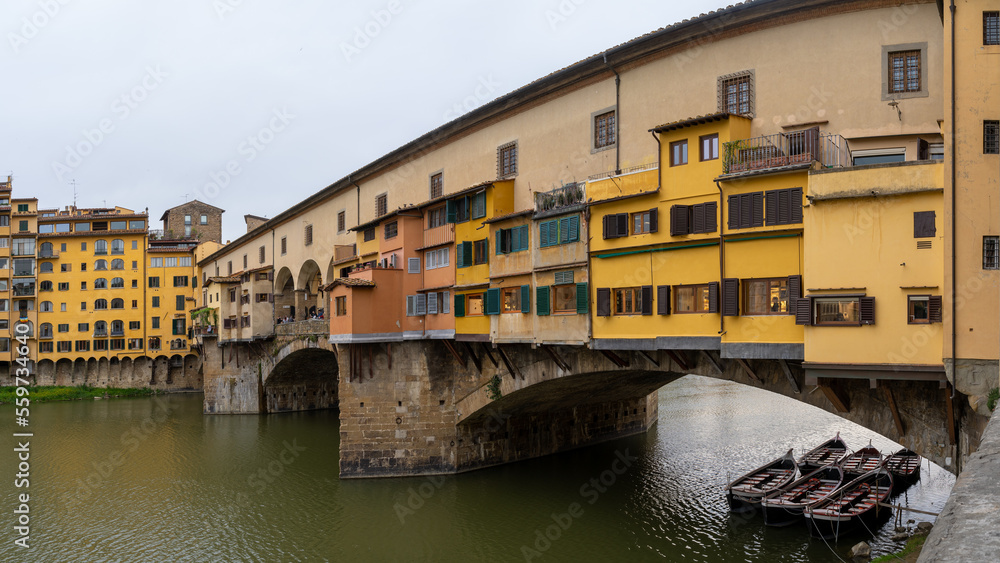 Ponte vecchio in Florence (Firenze), Italy