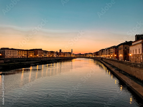 Arno - Pisa, Italy © Tommaso