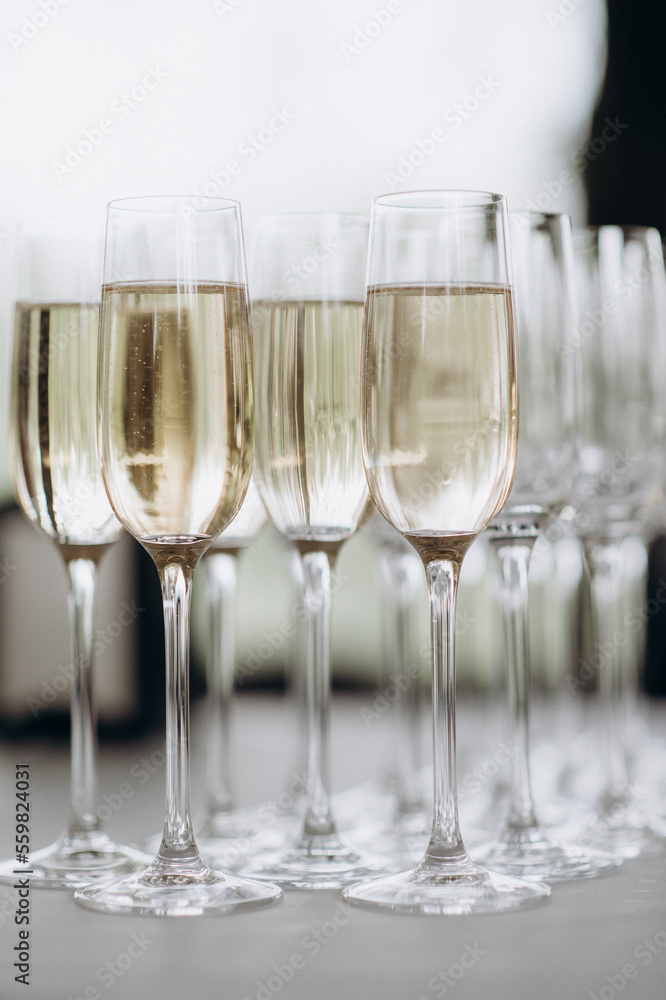 buffet, champagne glasses, champagne bubbles close-up buffet, champagne glasses, champagne bubbles close-up