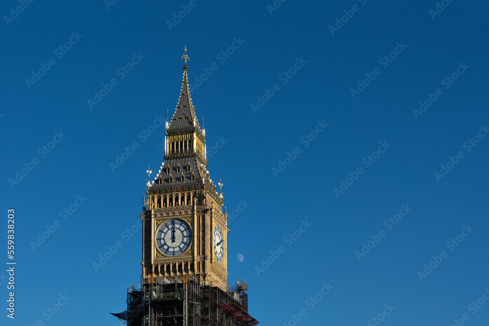 Big Ben close up photo, gold watch, London attractions Big Ben close up photo, gold watch, London attractions