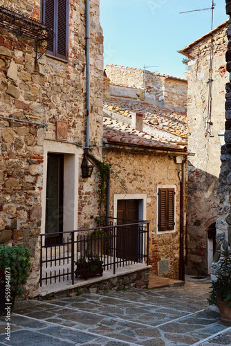 Fototapeta Naklejka Na Ścianę i Meble -  Montemerano, Tuscany - small medieval village in Maremma. Italy. 
