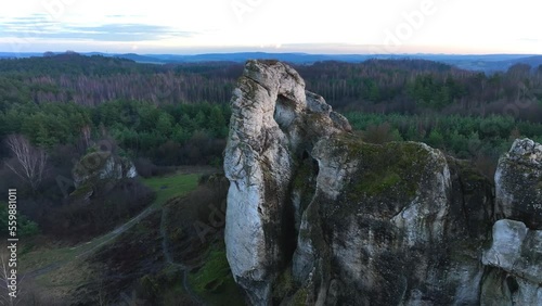 Okiennik Wielki rocks near Kroczyce photo