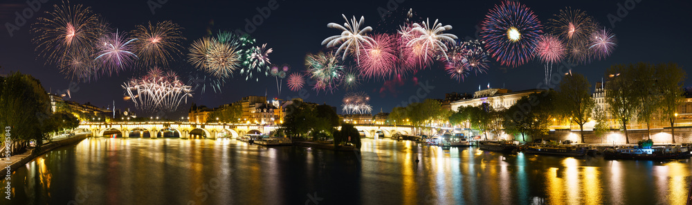 Fototapeta premium Paris riverside panorama with New Year Fireworks