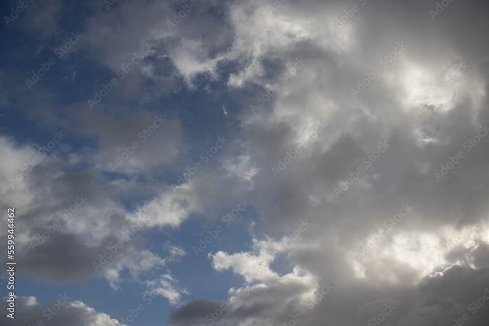 Obraz premium gray and white clouds in the sky