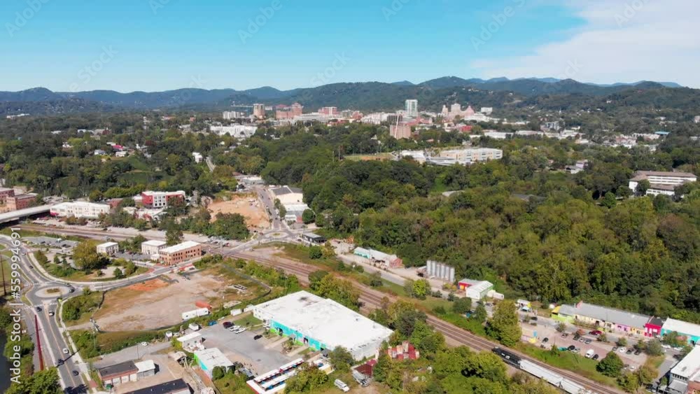 4K Aerial Drone Video (High Speed) of West Asheville, NC along the French Broad River 4K Aerial Drone Video (High Speed) of West Asheville, NC along the French Broad River