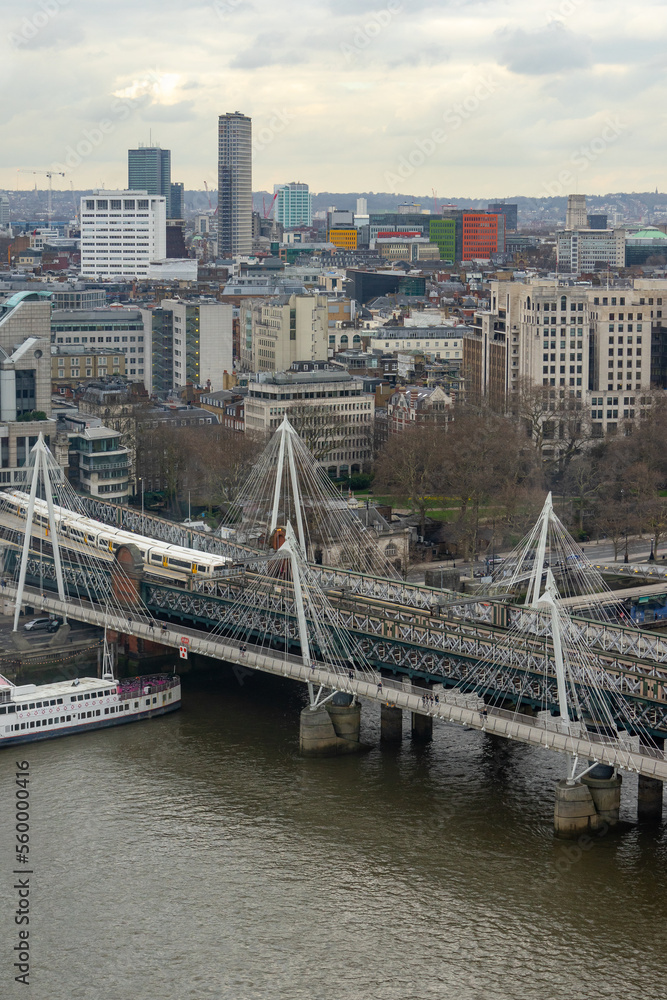 Panoramic views from London Eyes , Observation Ferris wheels over Thames River during winter at London , United Kingdom : 13 March 2018