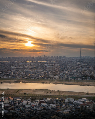 千葉県市川市　アイリンクタワー展望室から望む東京の夕景