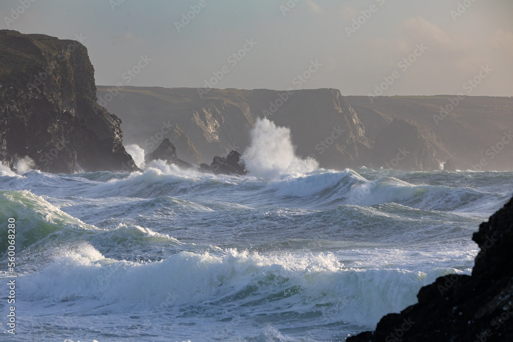 Fototapeta premium Stormy Waves Crashing onto Cornish Rocks