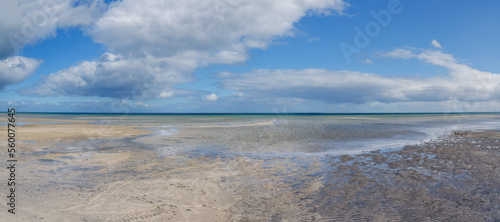 Fototapeta Naklejka Na Ścianę i Meble -  sand dunes and clouds