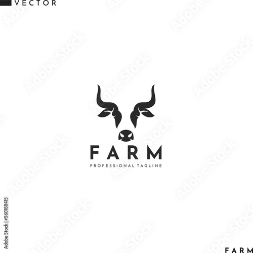 Cow head logo. Farm animal