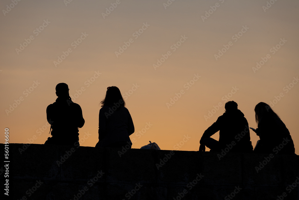 people taking pictures at sunset selfie silhouette valentine's day