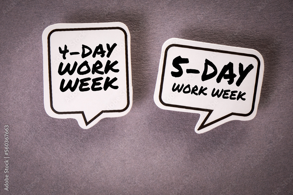 4-day and 5-day work week concept. Speech bubbles with text on a gray background 4-day and 5-day work week concept. Speech bubbles with text on a gray background