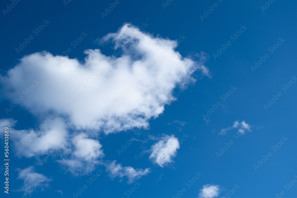 Fototapeta premium clouds in the blue sky 4