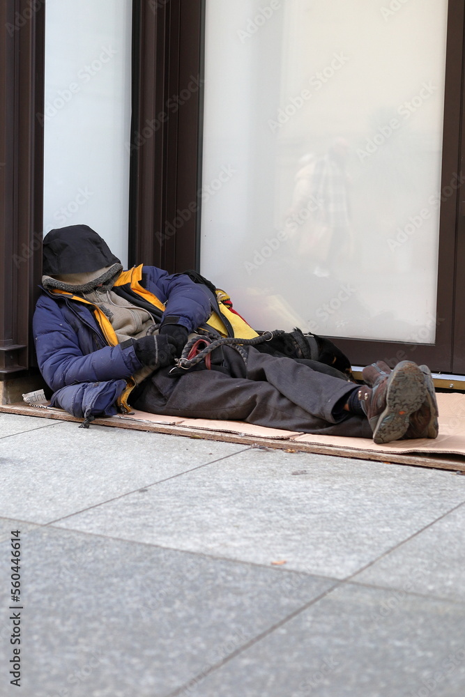 Senza tetto in via Lagrange Senza tetto in via Lagrange