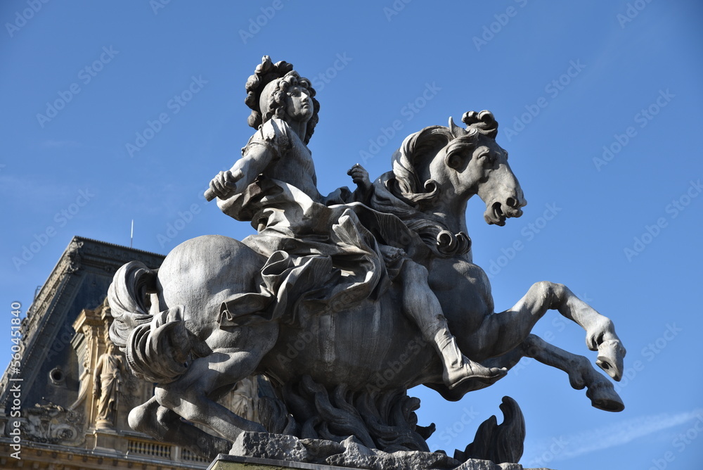 Statue équestre de Louis XIV. France