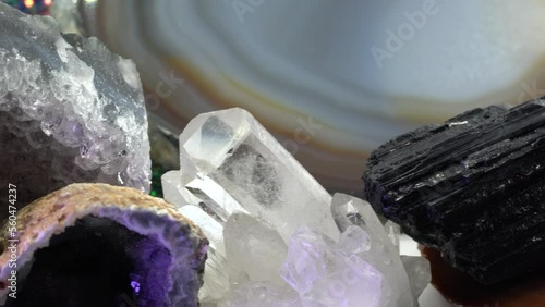 Quartz with glittering crystals