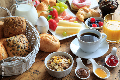 Frühstückstisch
