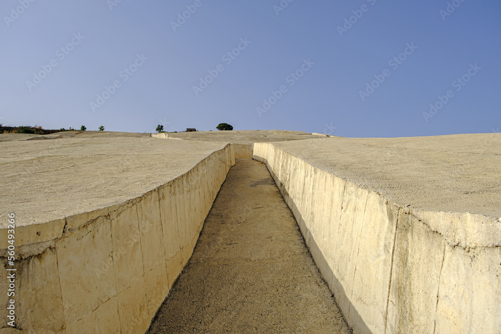 Il cretto di Burri a Gibellina in Sicilia Il cretto di Burri a Gibellina in Sicilia