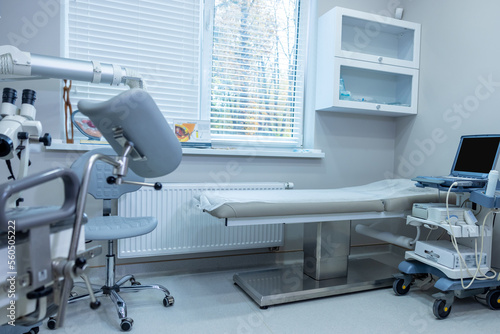 Canvas-taulu Medical equipment in a modern doctors office