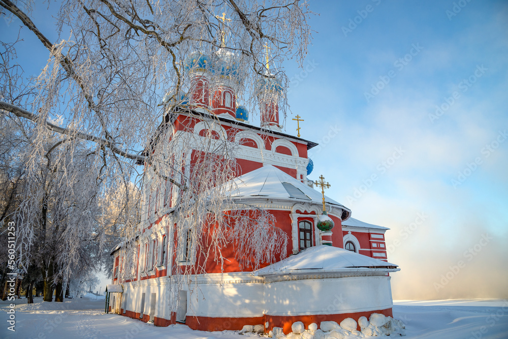 Naklejka premium Church of Tsarevich Demetrius on the Blood in the winter landscape. Uglich, Yaroslavl region. Golden Ring of Russia