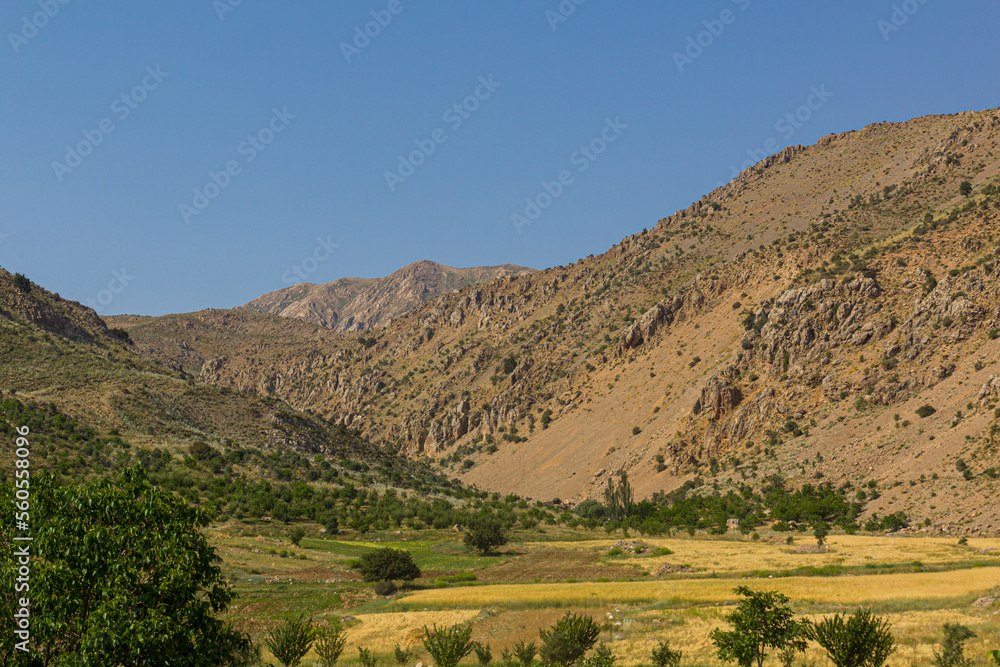 Landscape of Zagros mountains, Iran Landscape of Zagros mountains, Iran