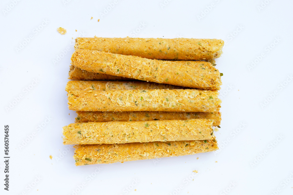 Fototapeta premium Crispy egg rolls with seaweed