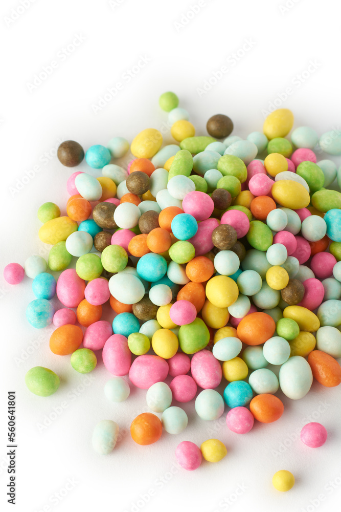 Obraz premium pile of colorful sweet balls, multi color sugary candy isolated on white background, selective focus