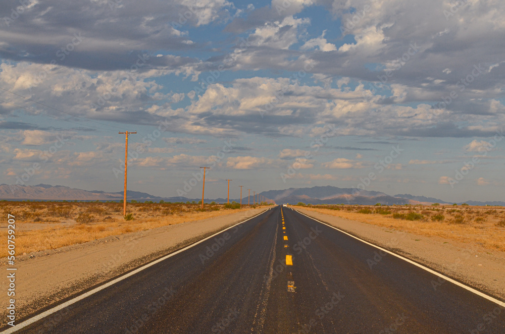 US Route 62 passing Rice valley between Vidal Junction and Freda (San Bernardino county, California)