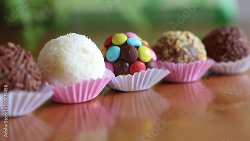 party sweets and brigadeiros, Brazilian sweets, video sweets