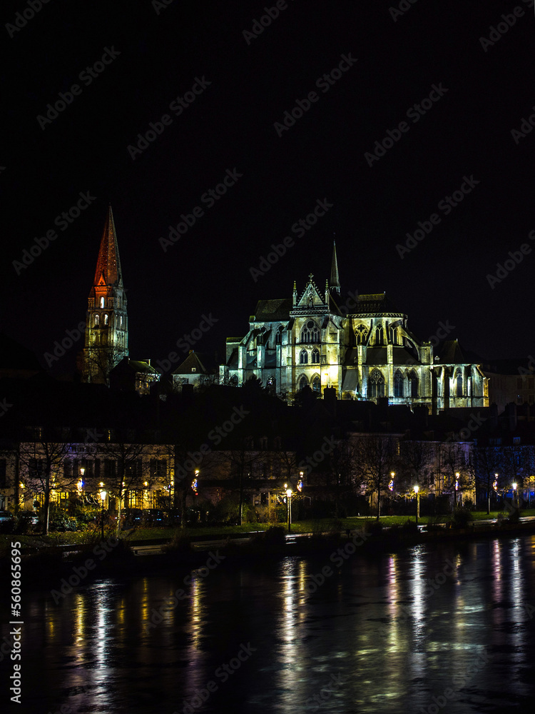 Auxerre night view