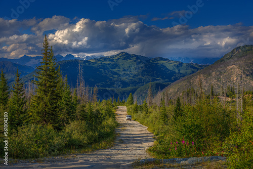 road in the mountains © Alexandr Vlassyuk