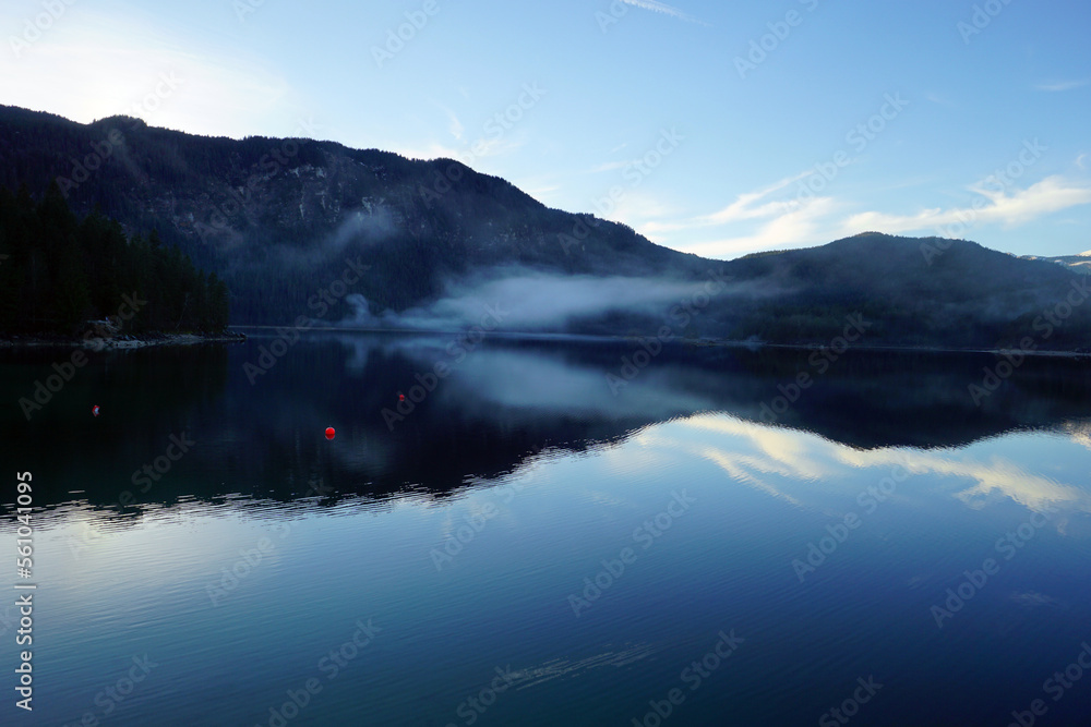 Beautiful view of Lake Eibsee Surrounded by mountains and front lake.