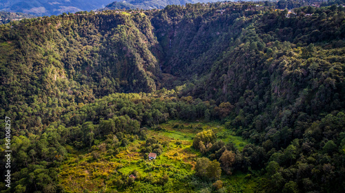 Cabaña, montañas