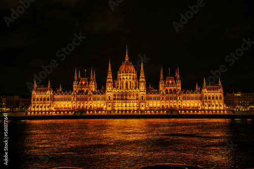Parlement de Budapest photo