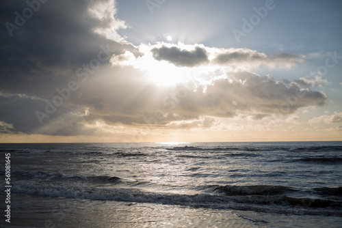 Dramatische Wolken an der Nordsee