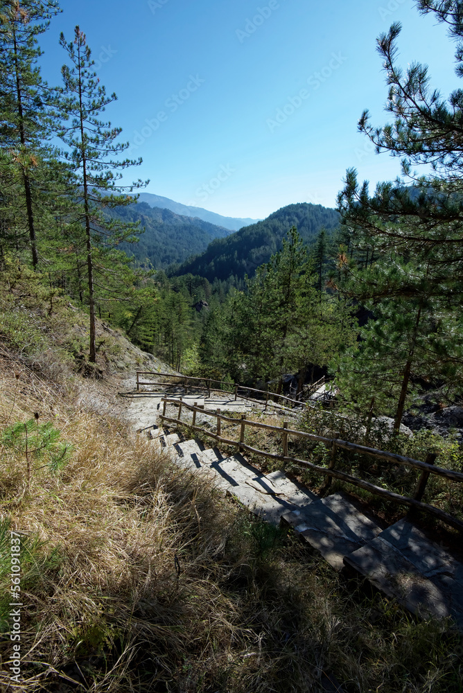 Griechenland - Iliochori - Wanderweg zum Wasserfall Balta di Striga