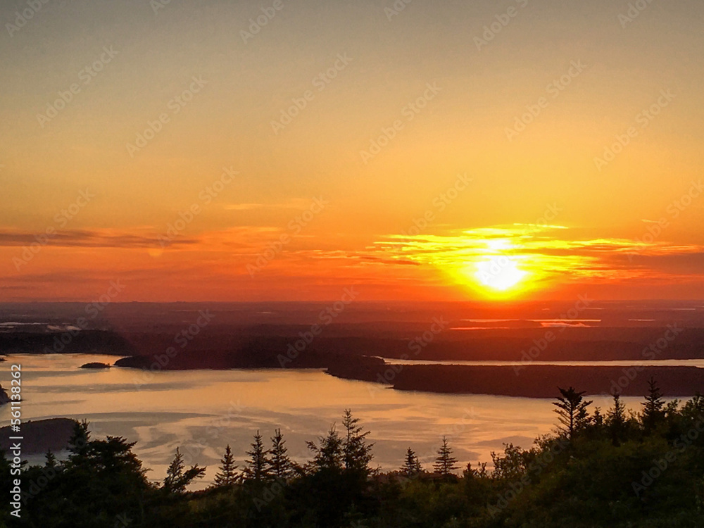 Obraz premium Sunrise on Cadillac Mountain