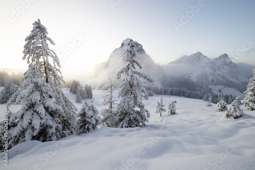 Die Mythen - Schwyzer Alpen © Joseph Maniquet