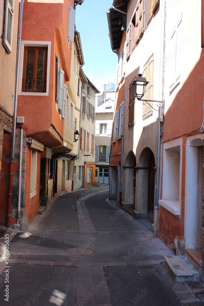Obraz premium A characteristic small French street in summer.