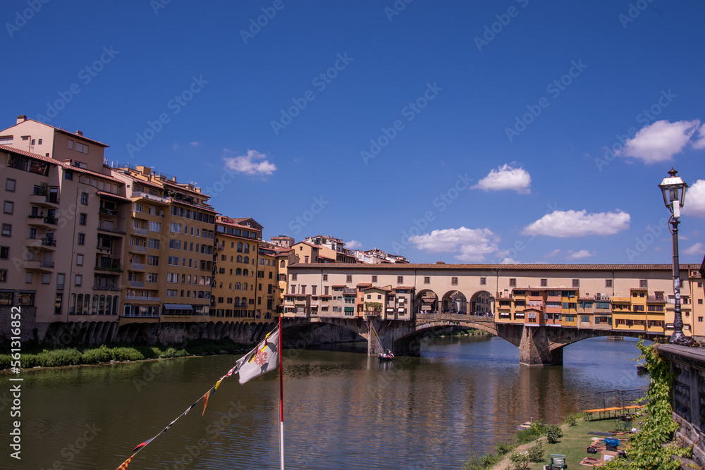 Obraz premium Ponte Vecchio over Arno river in Florence, Italy