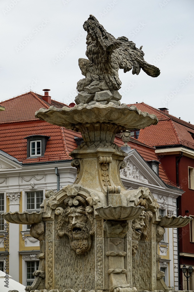 Obraz premium statue of a lion in a temple , image taken in stettin szczecin west poland, europe