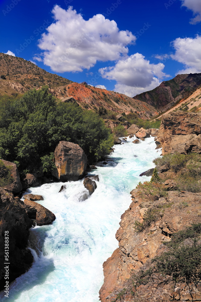 Iskanderdarya River