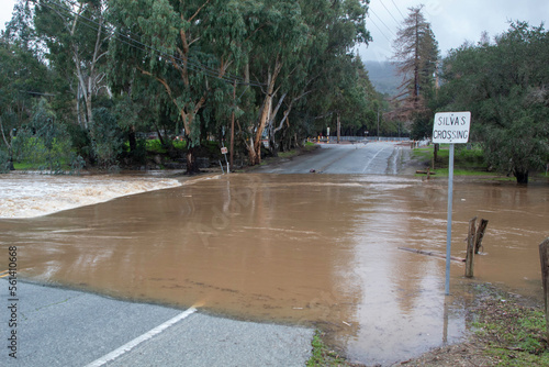 Road closed do to flooding in Gilroy CA