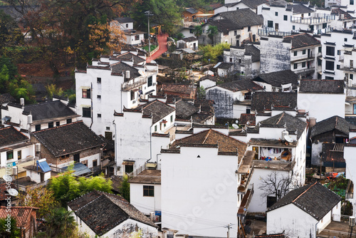 Overlooking the old houses and beautiful scenery of the ancient village of Shicheng, Jiangxi Province, China On November 26, 2022