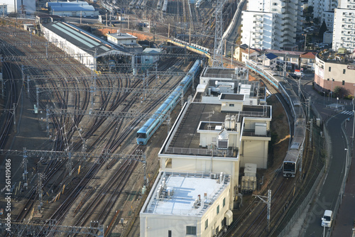 相模大野駅に到着する車両