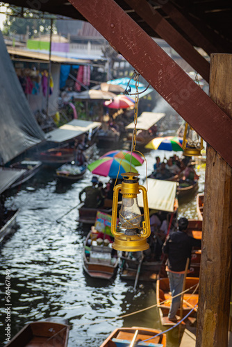 Floating Market © Martin