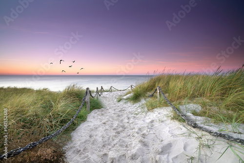 Fototapeta Naklejka Na Ścianę i Meble -  Strandübergang