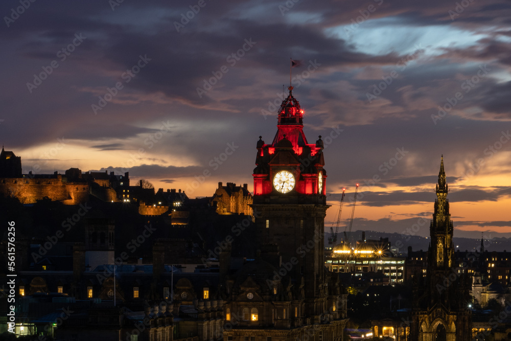 Obraz premium Edinburgh bei Nacht