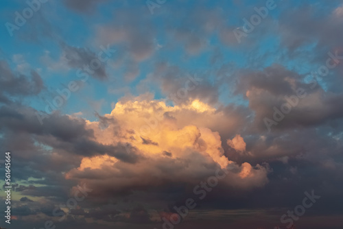 Fototapeta Naklejka Na Ścianę i Meble -  thunderclouds in the sky before heavy rain